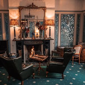 London Visitors Hotel